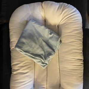 Snuggle me organic infant size